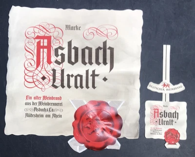 2 etiquetas diferentes de colección para botellas de vino Asbach Uralt Brandy Alemania Foto 1 de 4