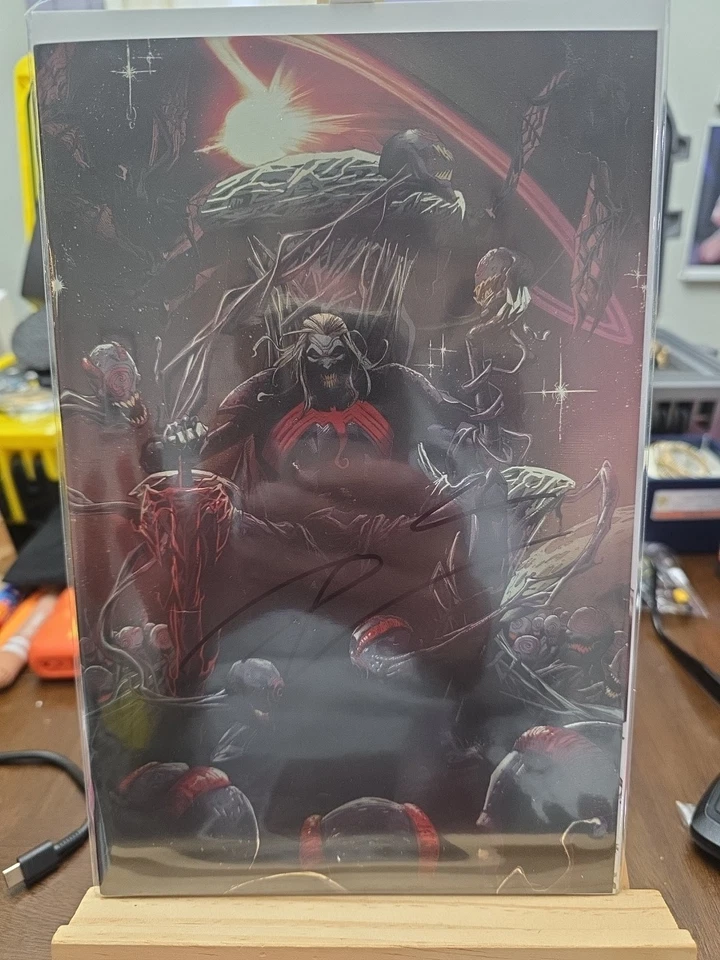 Venom #3 Virgin Foil Variant. NYCC 2024 Signed By DONNY CATES - Изображение 1 из 1