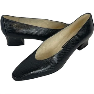 Stuart Weitzman Black Textured Leather Pumps Size 7.5 AA NWOT - Picture 1 of 8