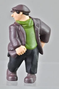 Vintage 101 Dalmatians HORACE Bad Guy VILLAIN Ripped Pants DISNEY 2.5" PVC - Picture 1 of 3