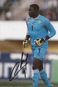 CAMERÚN, MALAGA Y FENERBACHE: FOTO DE ACCIÓN FIRMADA POR CARLOS KAMEI 6x4 + certificado de autenticidad - Imagen 1 de 1