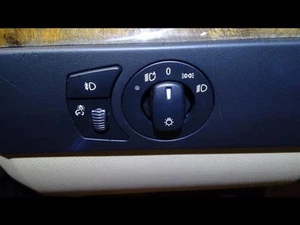 2007 525i Headlight Switch - Picture 1 of 11