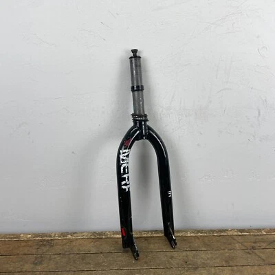 GT BMX Fork 1 1/8 in Threadless BMX Freestyle 20 in Black GT 3/8 Axle Kachinski - Image 1 of 4