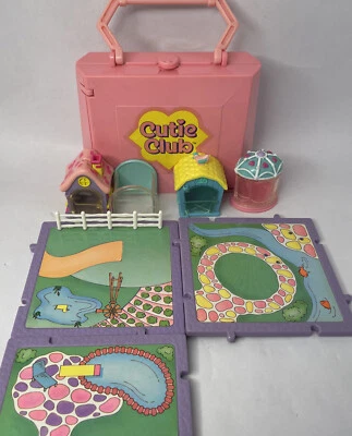 1989 Galoob Club Cutie Lot Garden Party Playset Plus Extras - Image 1 of 4