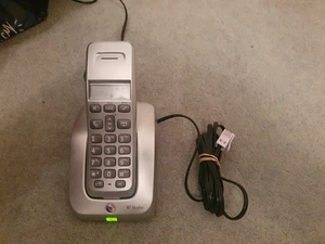 Single BT Twin 3100 drahtloses Telefon KOSTENLOSER VERSAND  - Bild 1 von 5