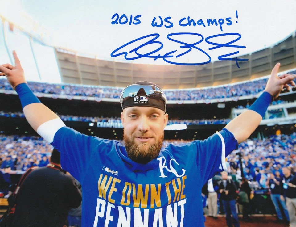 ALEX GORDON  KANSAS CITY ROYALS  2015 WS CHAMPS   ACTION SIGNED 8x10 - Image 1 of 1