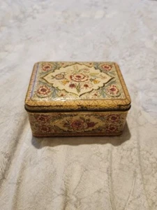 Vintage Daher Holland Petite Pink Rose Metal Storage Hinged Candy Tin! - Picture 1 of 8