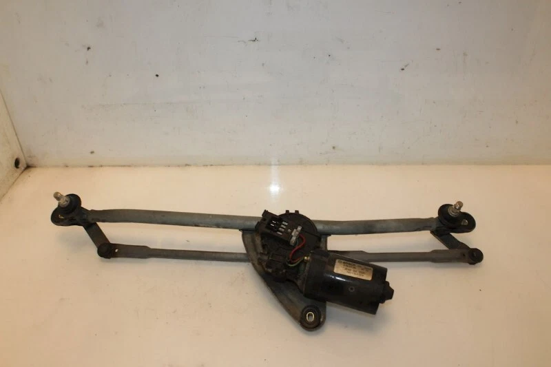 MOTOR LIMPIAPARABRISAS ROVER 75 SEDÁN 1.8 16V CLASSIC (18K4F) 2005 0390241355 Foto 1 de 1