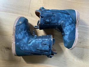 Burton AMB snowboard boots US size 8.5 speed lace - Picture 1 of 12