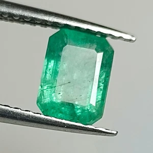 1.10 CT - Natural Emerald Good Luster Octagon Shape Zambian Gem - 9602 - Picture 1 of 3