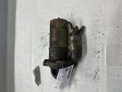 Motor de arranque usado se adapta a: 2000 Gmc Yukon XL 1500 5,3 grado C Foto 1 de 4