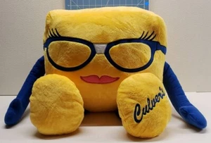 Juguete de peluche promocional de peluche GIGANTE Culver's Goldie Cheese Curd Kid - RARO GIGANTE - Imagen 1 de 7