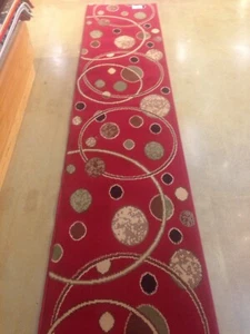 45 FOOT CUSTOM STAIR - HALLWAY RUG RUNNER 23' WIDE BEIGE, RED, LOW PILE - Picture 1 of 4