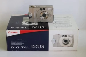 Canon Digital Camera IXUS V 2.1MP Silver Tested - Picture 1 of 10