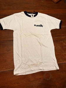 Vintage 1980er Playboy Ringer Shirt Größe Large Made In USA Artex Etikett Neu mit Etikett - Bild 1 von 7