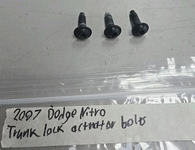 Dodge Nitro 2007-2011 bloqueo trasero maletero pestillo actuador pernos de liberación Foto 1 de 2