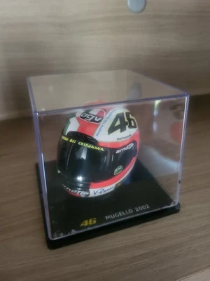 casque valentino rossi èchelle 1/5  Mugello 2002 - Photo 1/4