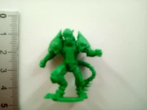 NINTH MOON TREE SHARK MINIATURE DREADBALL P111 - Imagen 1 de 1