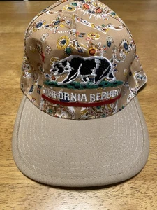 California Republic Bear Flag Flat Bill Cali Print Snapback Cap Hat - Picture 1 of 8