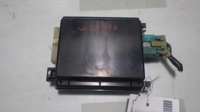 Módulo de memoria Chevrolet Suburban 1500 02 12473998 Foto 1 de 4