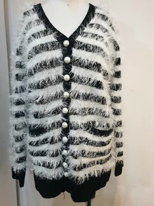 Mei Yi Yi Hong White And Black Womens Cardigan. New UK Size M/L - Picture 1 of 6