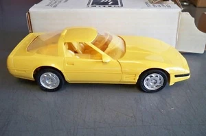 Oldtimer Ertl 1992 gelb Chevrolet Corvette ZR1 Promo #6575 - Bild 1 von 3