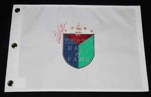 TOM KITE AUTOGRAPHED WORLD HALL OF FAME GOLF FLAG (2004 HOF) - W/ COA! - Picture 1 of 2