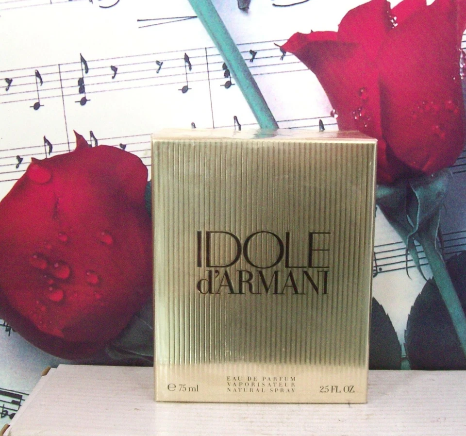 Idole D'Armani de Giorgio Armani eau de parfum spray 2,5 FL. OZ. Foto 1 de 1