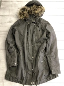GAP Parka Jacket Mens Medium Olive Green Sherpa Lined Faux Fur Hooded Zip Snap - Picture 1 of 14