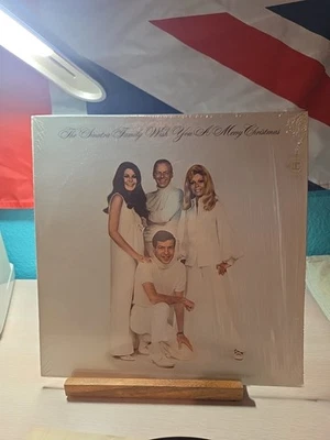 The Sinatra Family Wish You A Merry Christmas 1969 Reprise VG Vinyl LP - Image 1 of 4