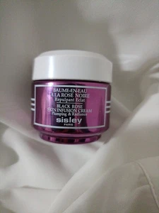 Sisley Baume-en-Eau à la Rose Noire Black Rose Skin Infusion Cream 50 ML - Foto 1 di 6