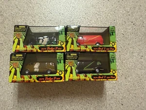Fresh Cherries 1974-75 Ford E-100 VAN & DODGE D100 VAN scala 1/87 HO lotto di 4 - Foto 1 di 4