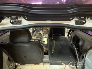 2009 VOLVO C30 2.5L I5 REAR GLASS LIFT GATE HINGE HATCH TAILGATE SET OF 2 OEM+ - Picture 1 of 1