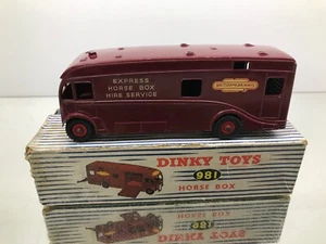 DINKY TOYS 981 HORSE BOX BRITISH RAILWAYS -RED L17.0cm- GOOD IN BOX - Imagen 1 de 12