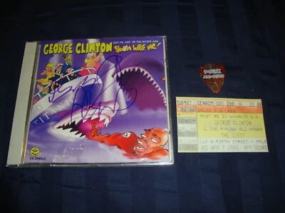PARLIAMENT FUNKADELIC George Clinton signed cd guitar pic +Ticket Foto 1 de 3