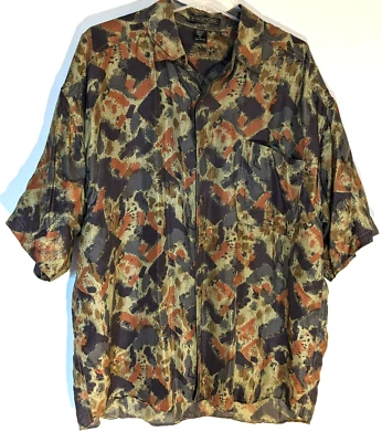 SILK SHIRT MEN  XL SHORT SLEEVE ABSTRACT PRINT STRUCTURE BEACHY VACATION RELAX - Image 1 of 4