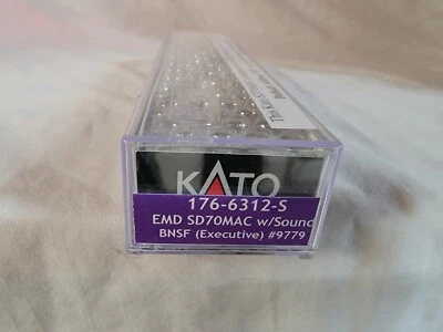 Kato N Trains #9779 BNSF Executive EMD SD70MAC Diesel Engine LokSound 176-6312-S - Image 1 of 4