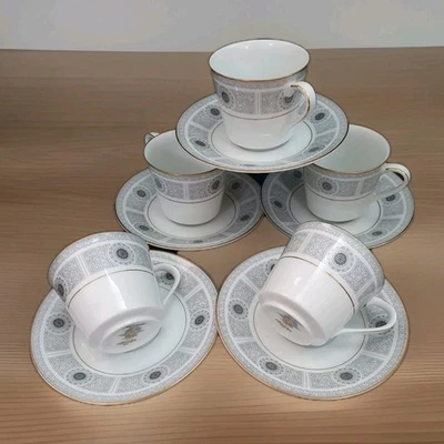 NORITAKE ‘NILE’ Coffee Cups & Saucers #6719 Japan Set Of 5 - image 1 of 4