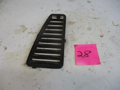 1976Arctic Cat Panther5000 Snowmobile L. Rear Hood Vents Foto 1 de 2