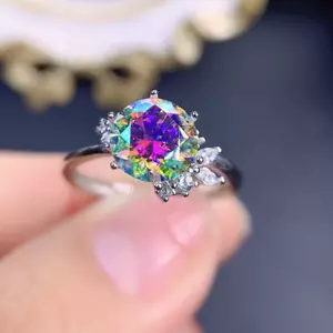 2CT VVS1 Round Brilliant Cut Iridescent Rainbow Moissanite Ring 8mm - Picture 1 of 7