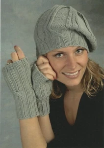 Plymouth Strickmuster 1942 Kammgarn Merino Zopfmütze & fingerlose Handschuhe - Bild 1 von 3