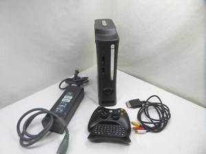 Microsoft Xbox 360 Elite 120GB Console - Black with controller - Picture 1 of 12