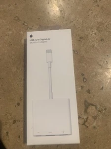 Apple USB-C to Digital AV - Multiport Adapter A2119 MUF82AM/A - Afbeelding 1 van 2