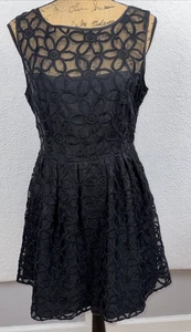 BB Dakota Black Dress Sleeveless Embroidered Sheer Overlay Floral 10 Whimsigoth - Picture 1 of 16