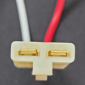 ARNÉS CONECTOR ENCHUFE COLETA ALTERNADOR PARA CAMIONETA CHEVY SERIE R & V 1987-90. - Imagen 1 de 9