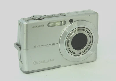 Casio EX-Z600 Ersatzteil spare parts (13091116) - Bild 1 von 3