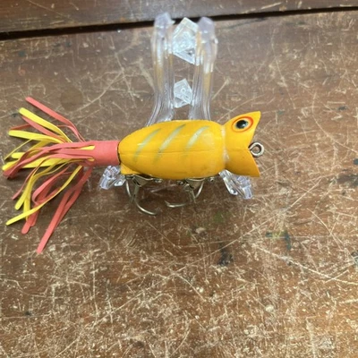 VINTAGE FRED ARBOGAST "HULA POPPER" YELLOW W/ SILVER STRIPES FISHING LURE *NICE* - Image 1 of 4