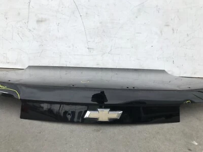 Chevrolet Camaro 2010-2013 tapa maletero OEM usado Foto 1 de 4