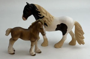 Lot Of 2 Schleich Am Limes 69  D -73527 Horses 2009 & 2016 Brown, White, Tan - Picture 1 of 11