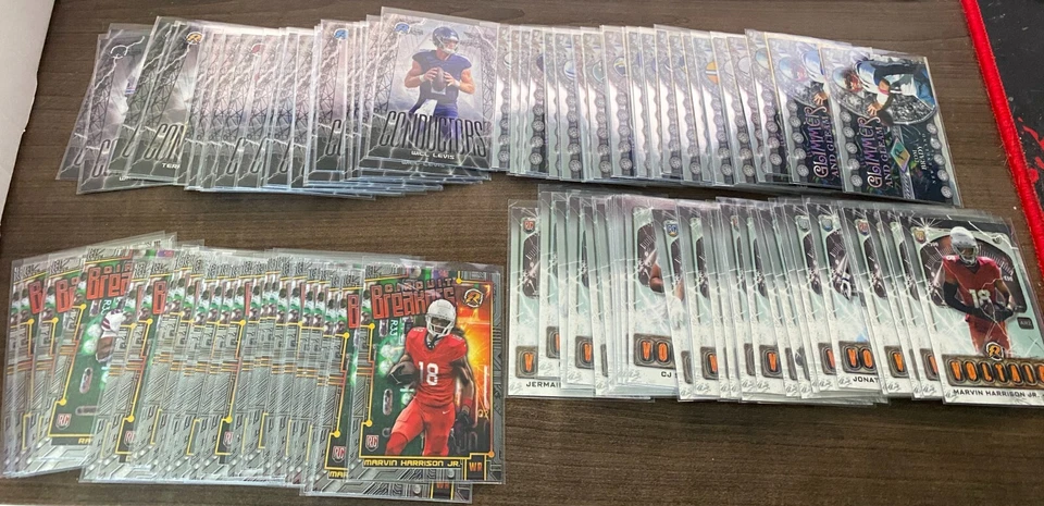 2024 TOPPS RESURGENCE FOOTBALL - PICK YOUR INSERT VOLTAIC GLIMMER CONDUCTORS CB - Image 1 of 1